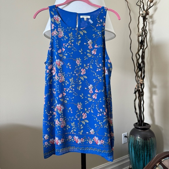 Max Studio Floral Print Sleeveless Top Blouse Size Large - Picture 5 of 9